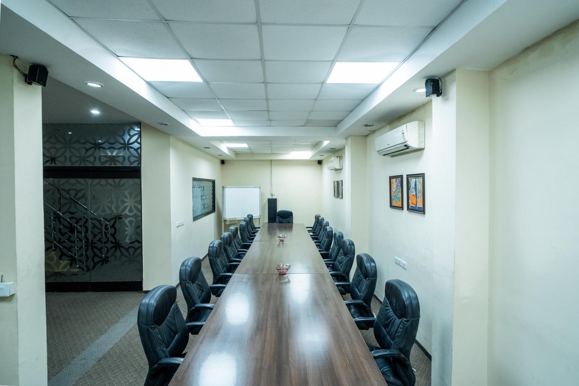 Enkay Residency V Block-Cyber City Gurgaon Zewnętrze zdjęcie